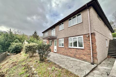 4 bedroom detached house for sale, Burley Close, Truro