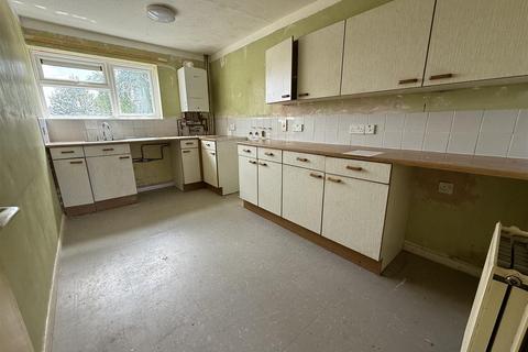 2 bedroom flat for sale, Westwood Road, Corsham