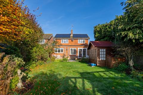 undefined, Coltsfield, Essex CM24