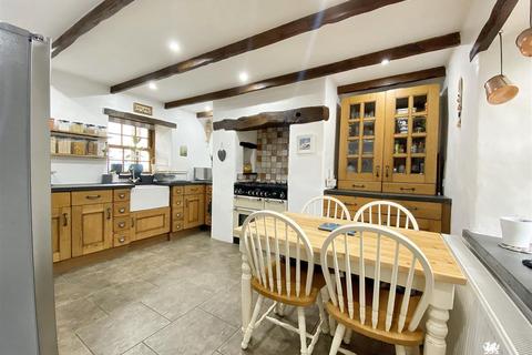undefined, Wallis, Haverfordwest