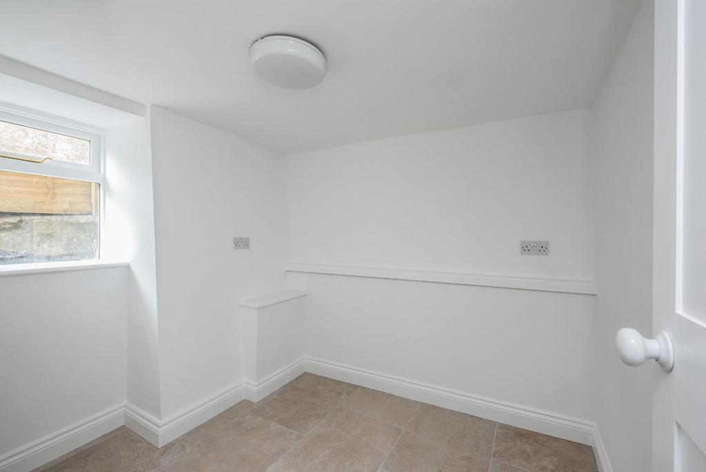 Brookside, Fosse Lane, Stambridge Cottages , Bathe