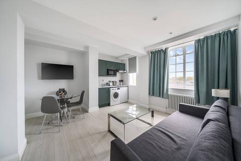 Sloane Avenue, Chelsea, London, SW3