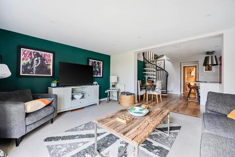 undefined, Upper Green,  Hungerford,  RG17