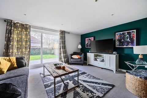undefined, Upper Green,  Hungerford,  RG17