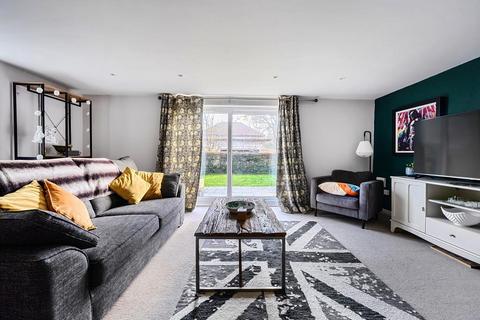 undefined, Upper Green,  Hungerford,  RG17