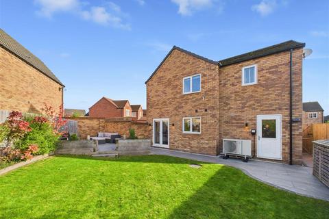 4 bedroom detached house for sale, Longleat Avenue, Elloughton