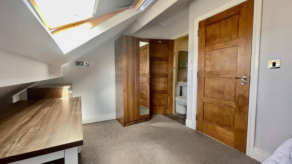 Bedroom 5