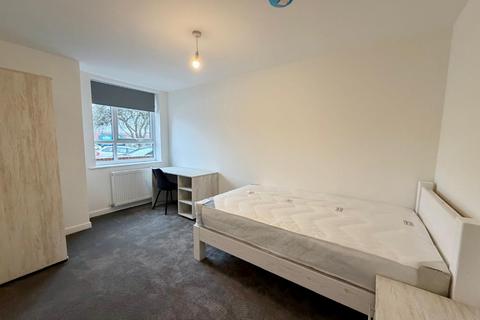 6 bedroom flat to rent, Havelock Place, Stoke-On-Trent ST1