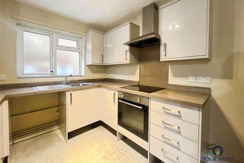 2 bedroom flat to rent, Linden Road, West Sussex PO21