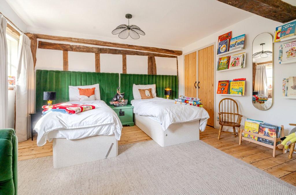 Bed 3