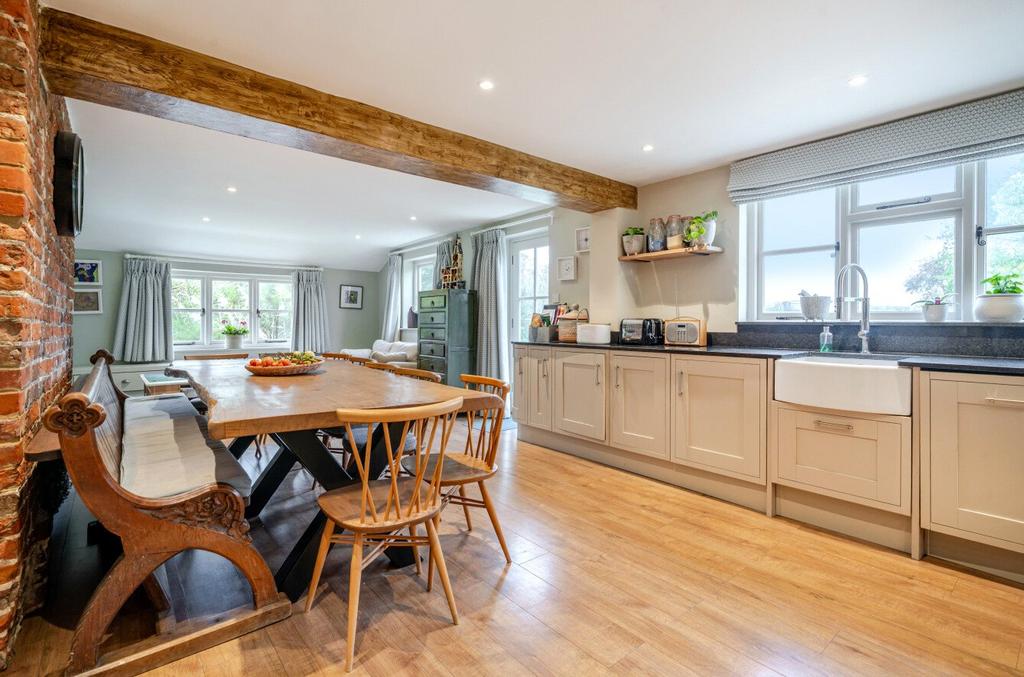 Kitchen/Living Room