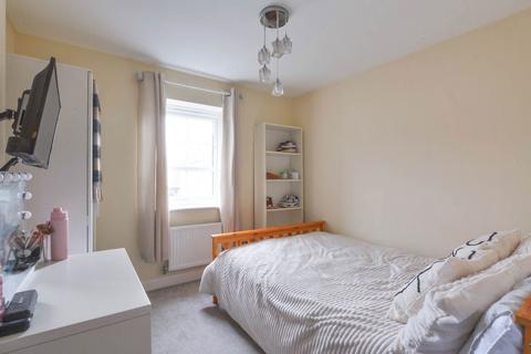 2 Asquith Avenue, Melksham, SN12 7GY
