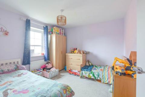 2 Asquith Avenue, Melksham, SN12 7GY