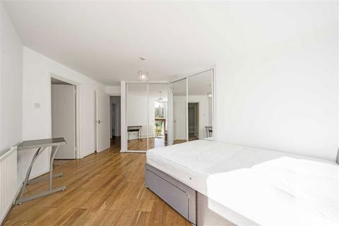 2 bedroom flat to rent, Cape Yard, London E1W