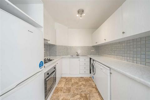 2 bedroom flat to rent, Cape Yard, London E1W