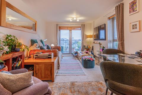 2 bedroom flat for sale, Reavell Place, Ipswich, IP2 0ET
