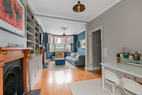 4 bedroom end of terrace house for sale, Seymour Road, London W4