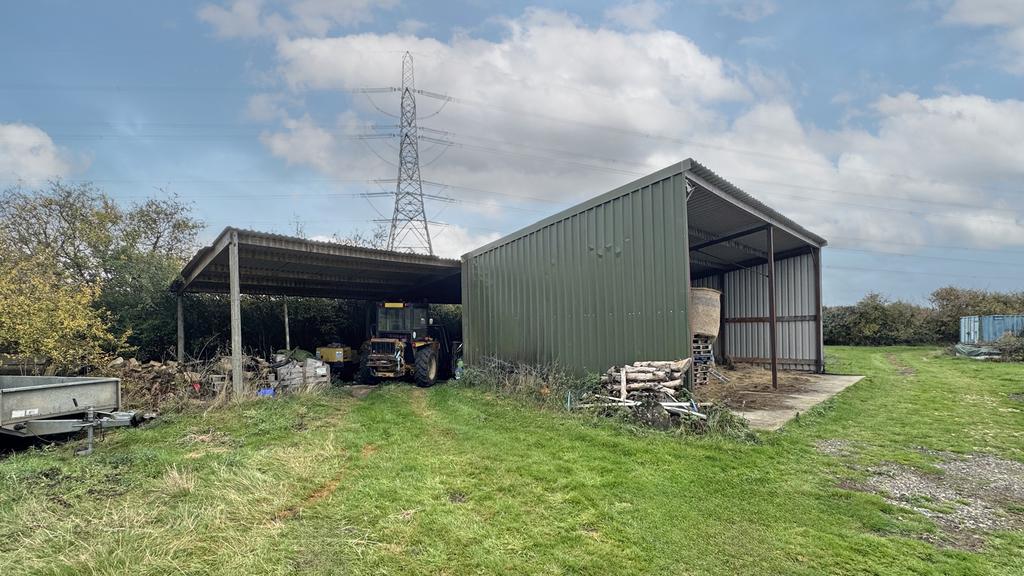 Agricultural building with potential for...