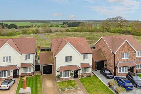 4 bedroom detached house for sale, Little Ridings Lane, Norton Heath