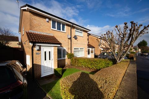 2 bedroom semi-detached house to rent, Brython Drive, St. Mellons, Cardiff, CF3