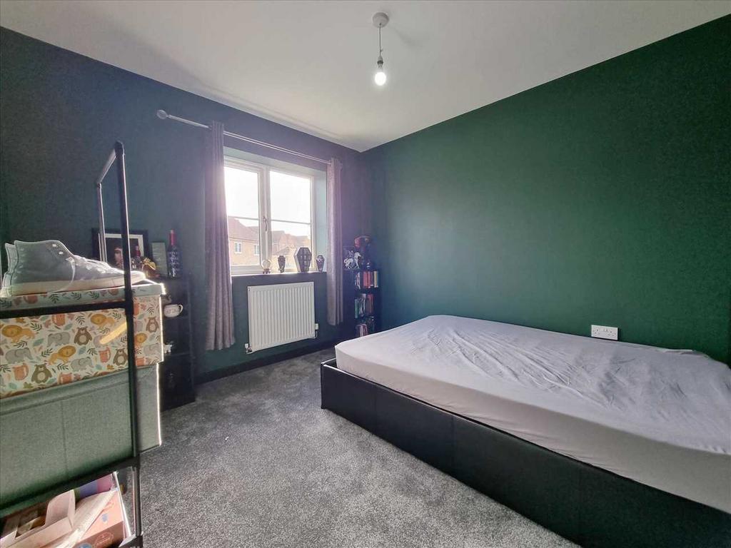 Bedroom 4: