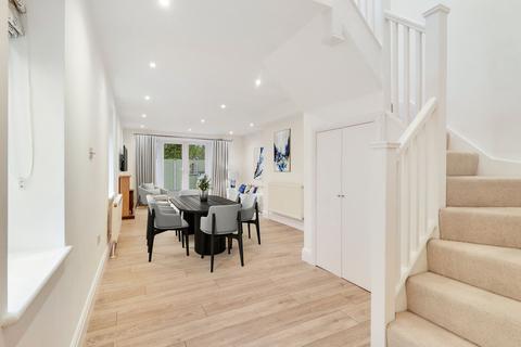 undefined, Weston Green, Thames Ditton, KT7