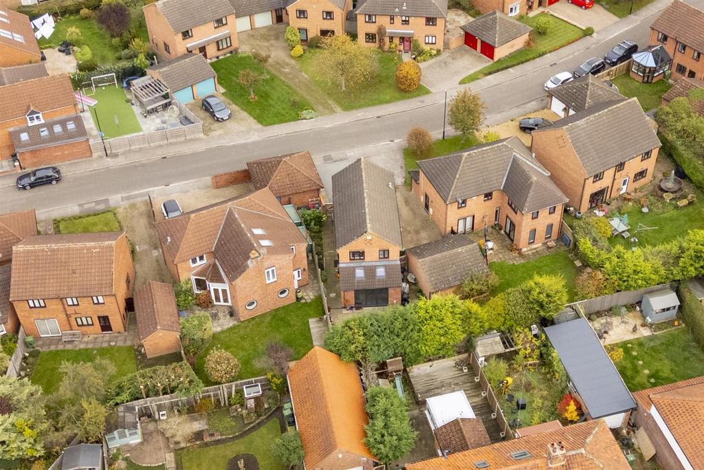 8 Appleton Court 16.jpg