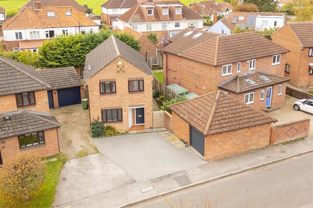 8 Appleton Court 7.jpg