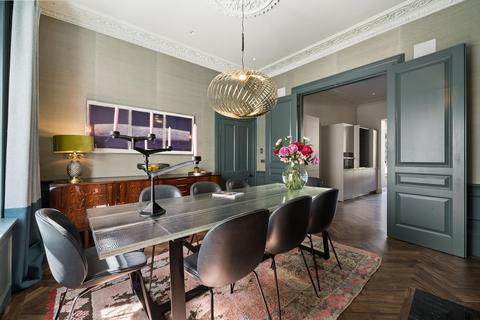 undefined, Ovington Square, London, SW3