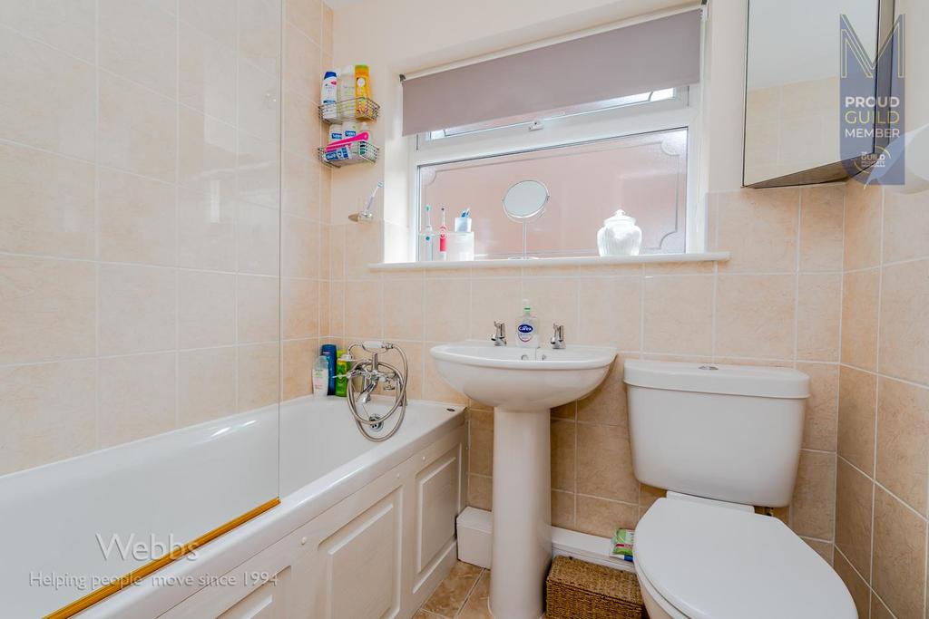 © Webbs Estate Agents © (320 of 28).jpg
