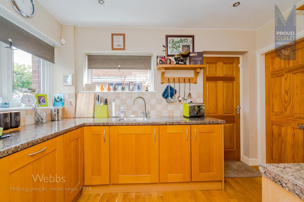 © Webbs Estate Agents © (307 of 28).jpg