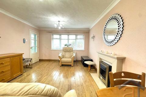 2 bedroom semi-detached bungalow for sale, Kingston Crescent, Southport, PR9 9RQ