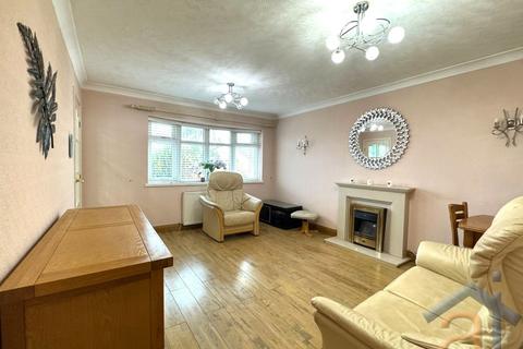 2 bedroom semi-detached bungalow for sale, Kingston Crescent, Southport, PR9 9RQ