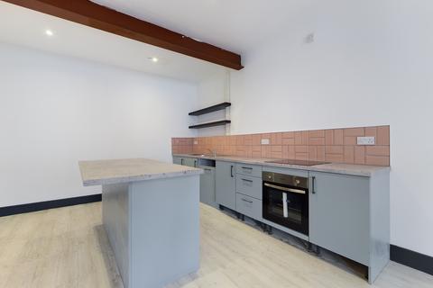 3 bedroom flat to rent, Kings Buildings, City Centre, Swansea, SA1