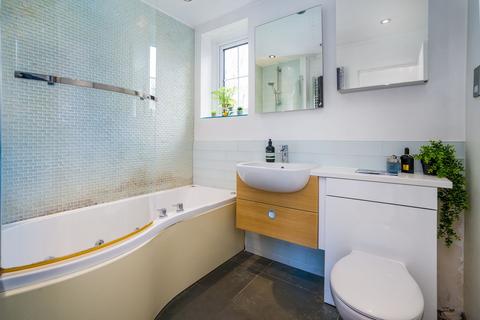 Flat 12, Acuba House Acuba Road, London, SW18 4QS