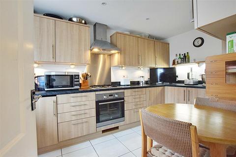 4 bedroom terraced house for sale, Northcliffe, Bexhill-On-Sea