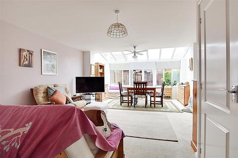 4 bedroom terraced house for sale, Northcliffe, Bexhill-On-Sea