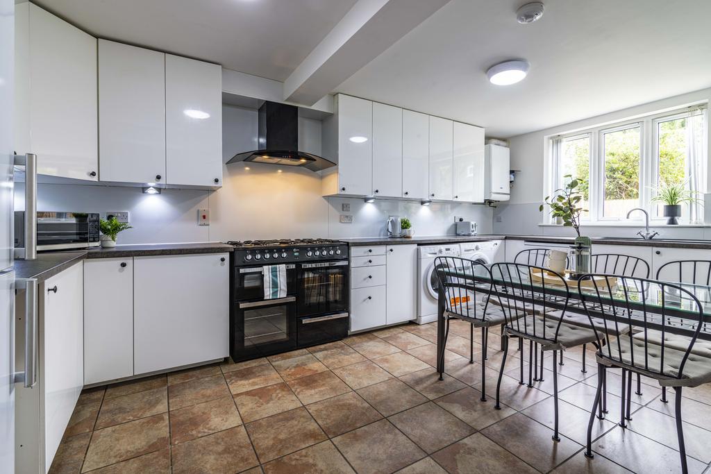28 Rolleston Drive-1