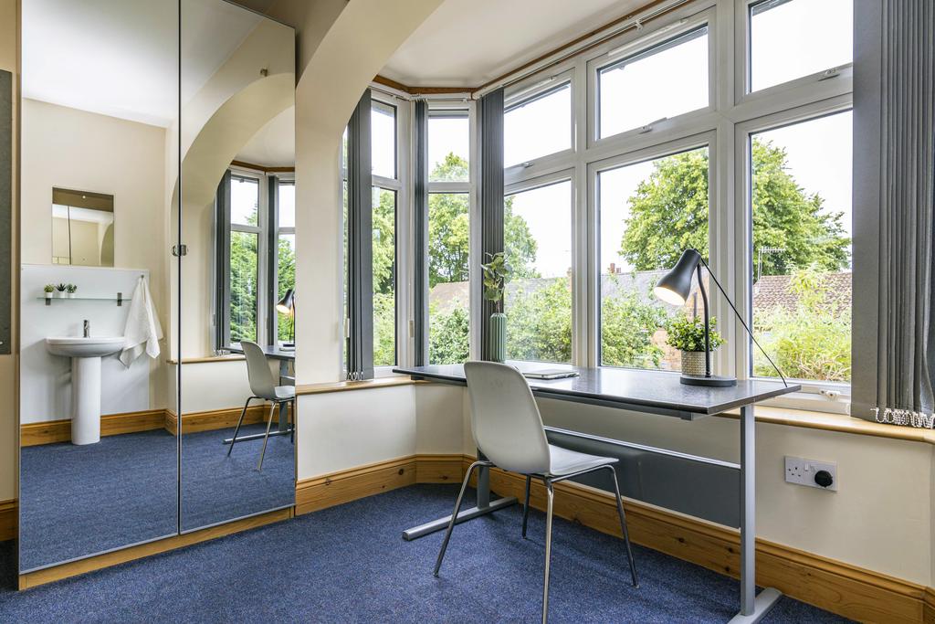 28 Rolleston Drive-21