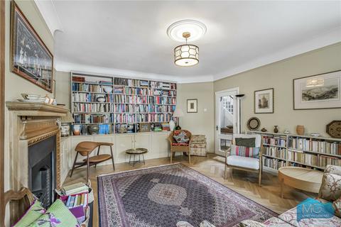 28 Leaside Avenue, London, N10 3BU