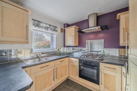 undefined, Cwrt Y Waun, Pontypridd CF38