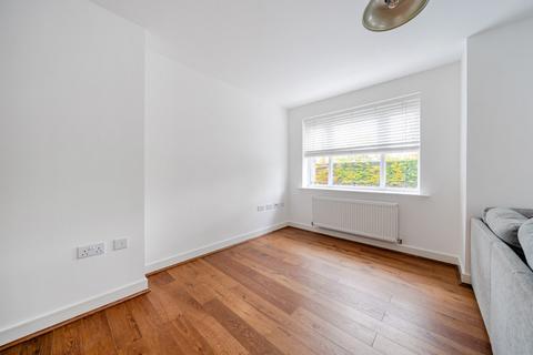 undefined, Parsonage Road, Horsham, RH12