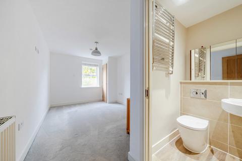 undefined, Parsonage Road, Horsham, RH12