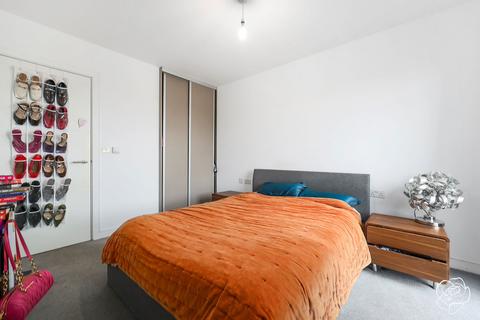 1 bedroom apartment for sale, 45 Liberty Bridge Road, London E15