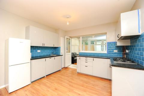 2 bedroom end of terrace house for sale, Chelston Road, Ruislip, HA4