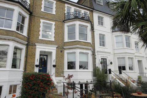 undefined, Clifftown Parade, Southend On Sea