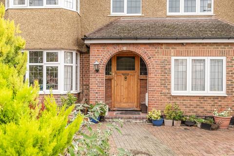 6 bedroom semi-detached house for sale, Whitchurch Gardens, Edgware, HA8
