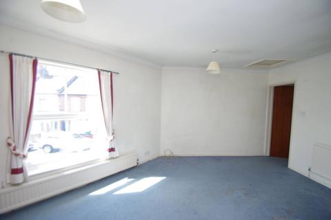 Leavesden Road, Watford, WD24