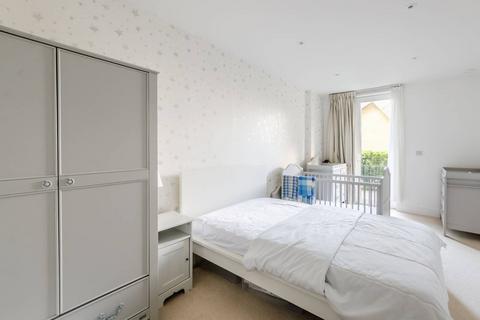 2 bedroom flat to rent, Fulham Riverside, Sands End, London, SW6