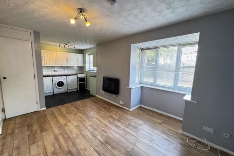 1 bedroom apartment for sale, Falcon Close, Dunstable, Bedfordshire, LU6 1UP